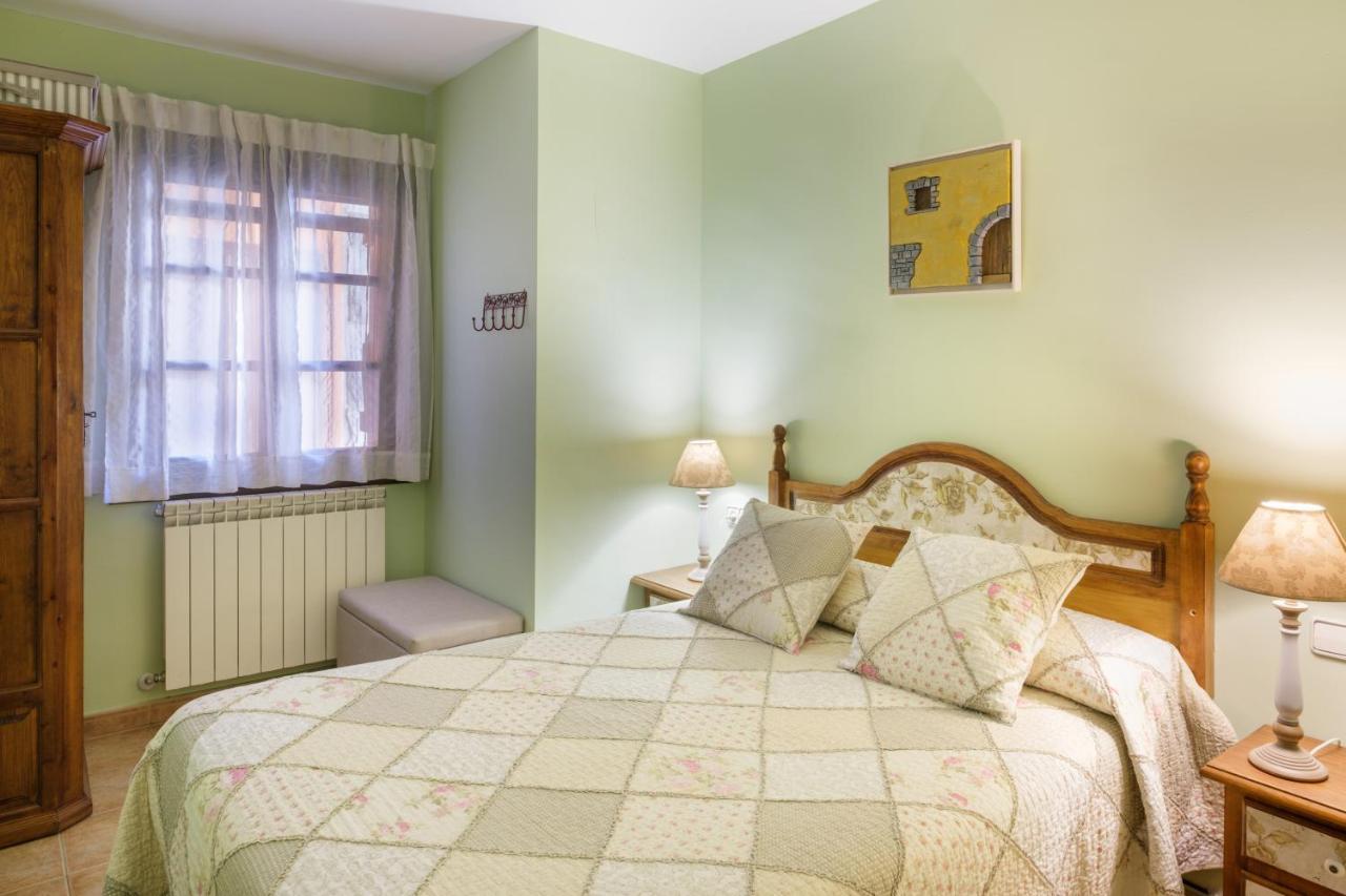 El Rincon De Andrea Apartamentos ビエスカス エクステリア 写真