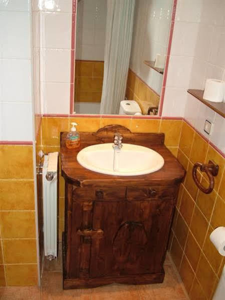 El Rincon De Andrea Apartamentos ビエスカス エクステリア 写真